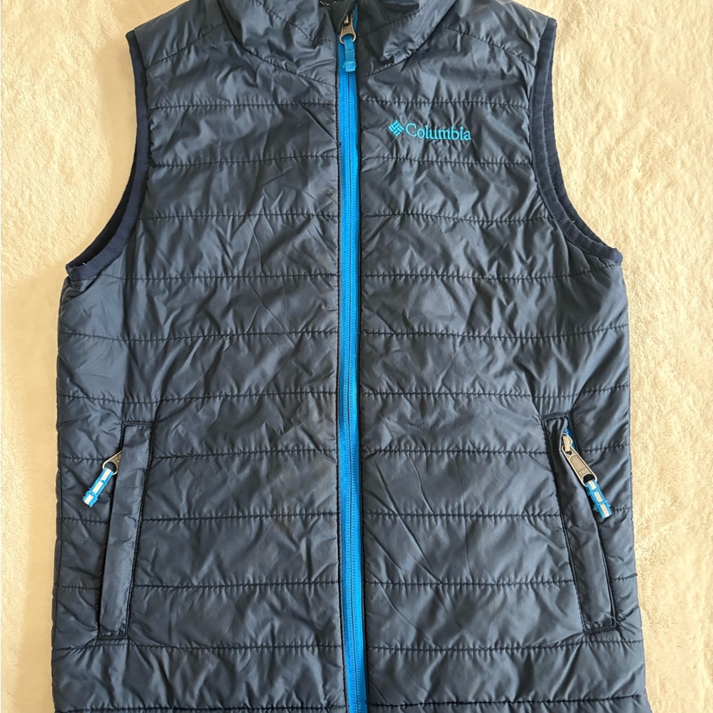 Columbia Black and Blue Omni-Heat Vest
